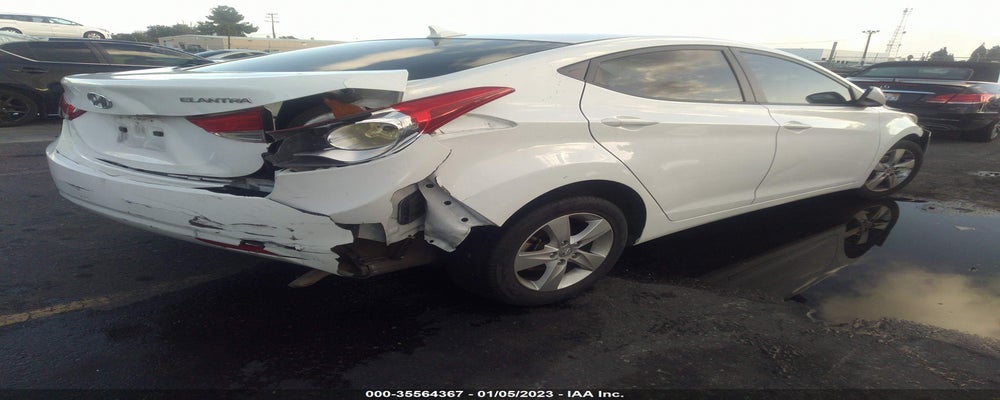 5NPDH4AE3DH237604 2013 HYUNDAI ELANTRA photo no. 4
