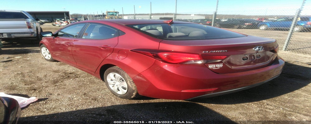 5NPDH4AE3GH684888 2016 HYUNDAI ELANTRA photo no. 3