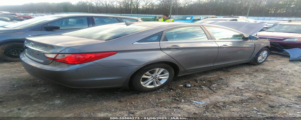 5NPEB4AC3DH595127 2013 HYUNDAI SONATA photo no. 4