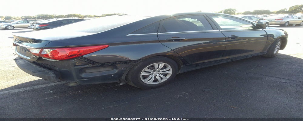 5NPEB4AC5DH576255 2013 HYUNDAI SONATA photo no. 4