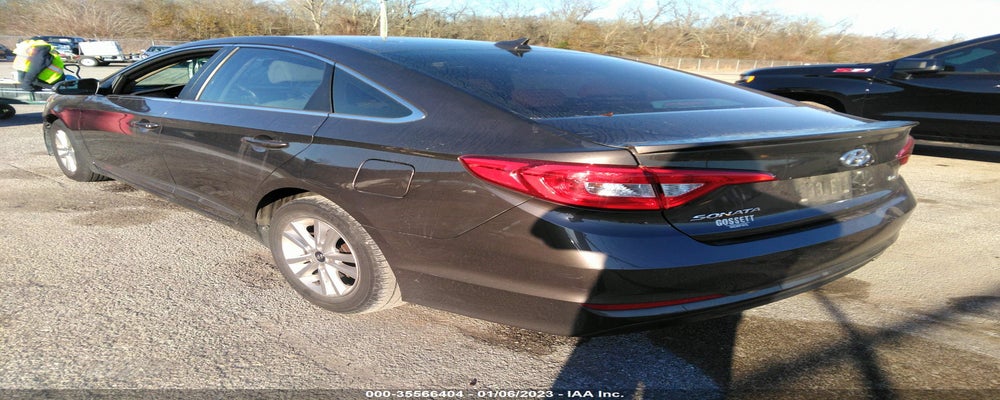 5NPE24AA4GH423370 2016 HYUNDAI SONATA photo no. 3