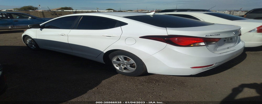 5NPDH4AE1FH561055 2015 HYUNDAI ELANTRA photo no. 3