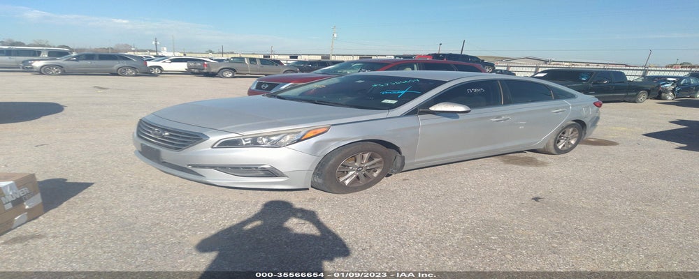 5NPE24AF0FH175015 2015 HYUNDAI SONATA photo no. 2