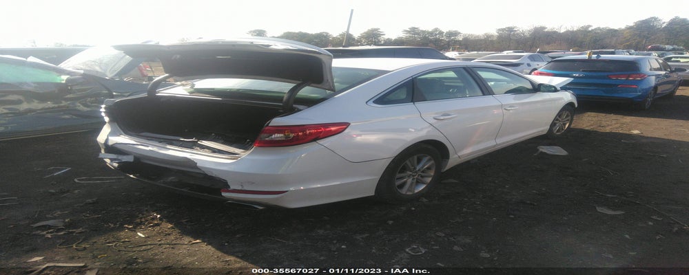 5NPE24AFXFH009357 2015 HYUNDAI SONATA photo no. 4