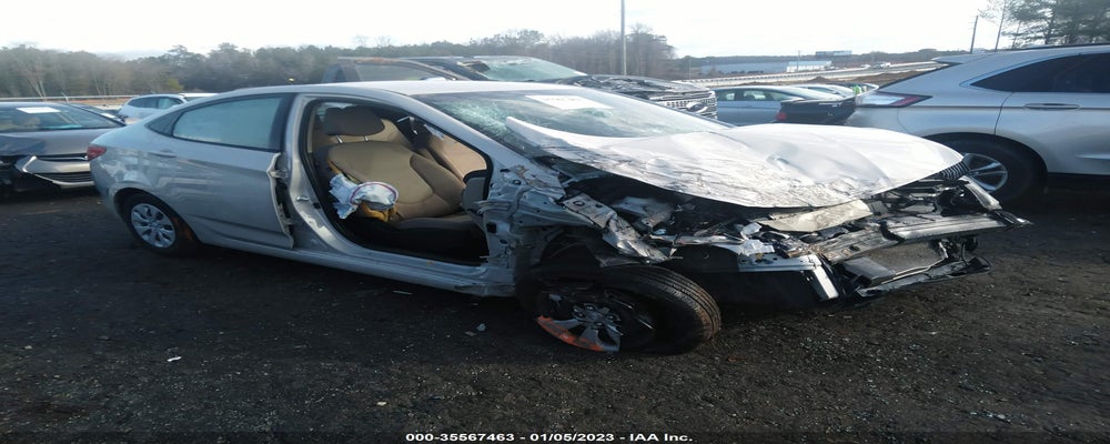 KMHCT4AE0HU252806 2017 HYUNDAI ACCENT photo no. 4
