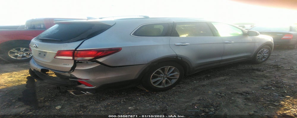 KM8SMDHF6HU209305 2017 HYUNDAI SANTA FE photo no. 4
