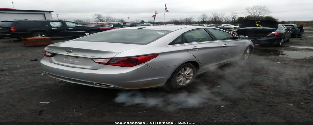 5NPEB4AC1DH671783 2013 HYUNDAI SONATA photo no. 4