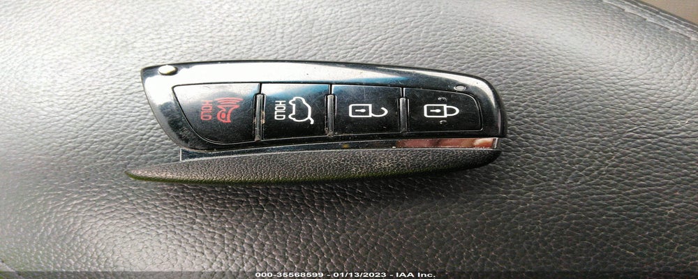 KM8SR4HF3GU134918 2016 HYUNDAI SANTA FE photo no. 11
