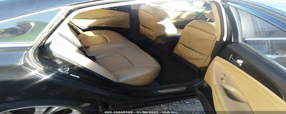5NPEC4AC5BH164301 2011 HYUNDAI SONATA photo no. 8
