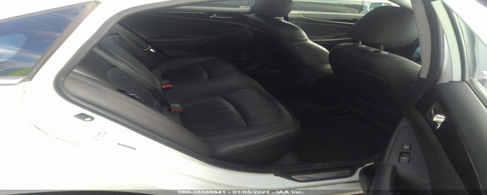 5NPEC4AC2BH233994 2011 HYUNDAI SONATA photo no. 8