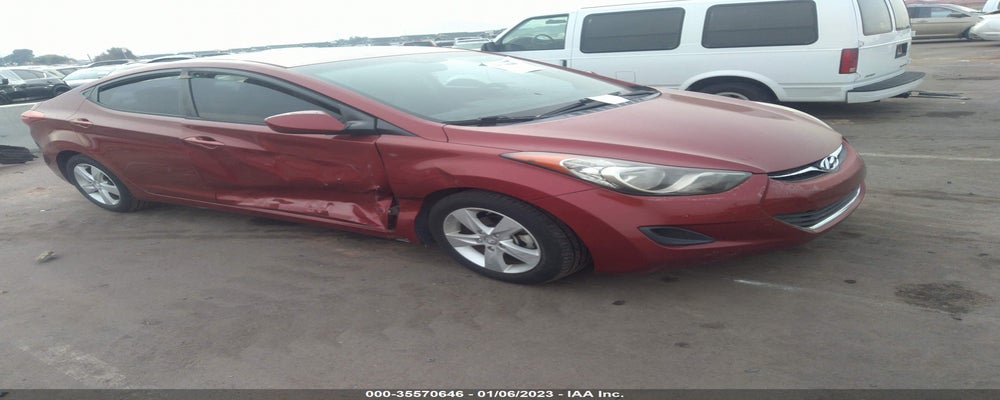 5NPDH4AE8DH320686 2013 HYUNDAI ELANTRA photo no. 1