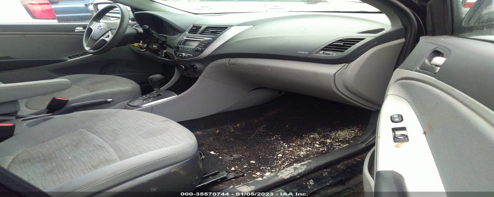 KMHCT5AE1HU336817 2017 HYUNDAI ACCENT photo no. 5