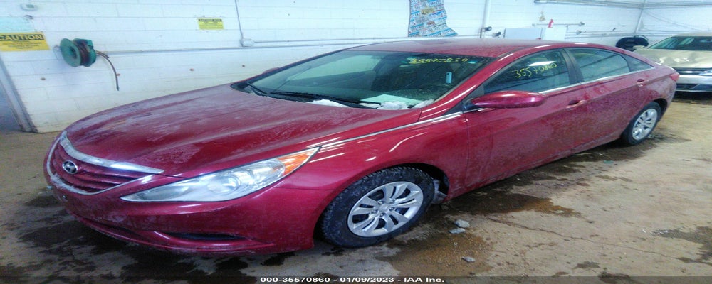 5NPEB4AC1BH073335 2011 HYUNDAI SONATA photo no. 2