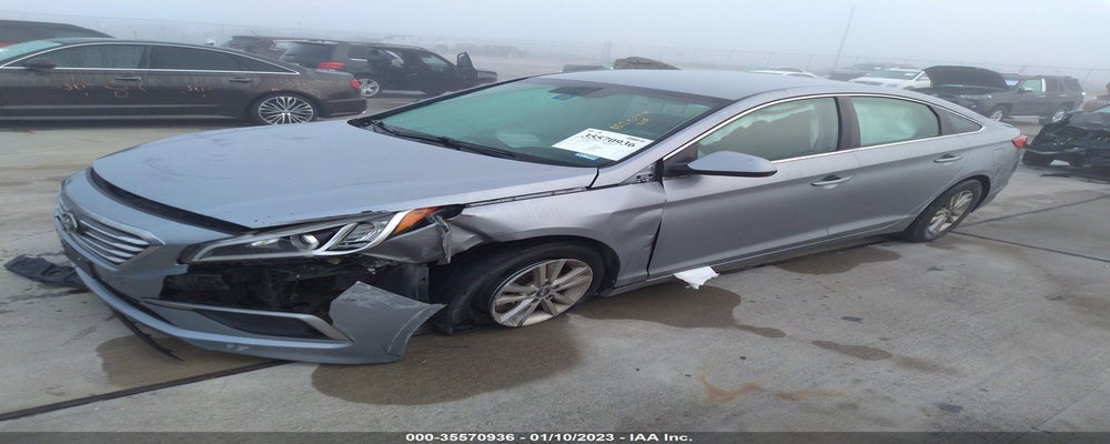 5NPE24AF7HH529065 2017 HYUNDAI SONATA photo no. 2