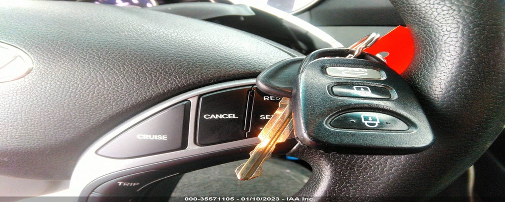 5NPDH4AE6GH781955 2016 HYUNDAI ELANTRA photo no. 11