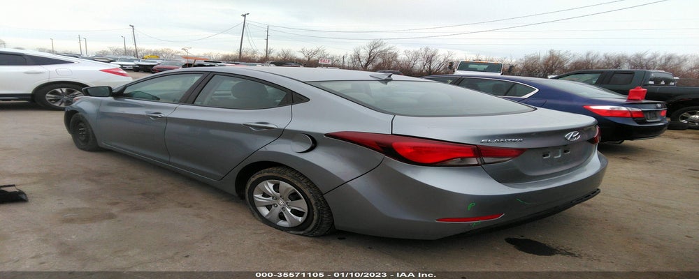 5NPDH4AE6GH781955 2016 HYUNDAI ELANTRA photo no. 3