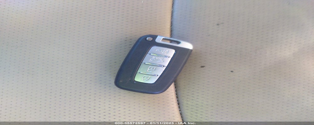 5NPEC4AC8BH126223 2011 HYUNDAI SONATA photo no. 11
