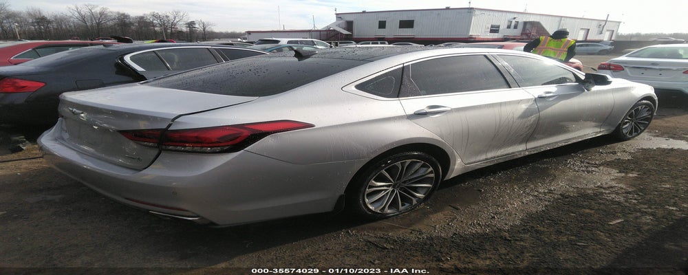 KMHGN4JE4FU084161 2015 HYUNDAI GENESIS photo no. 4