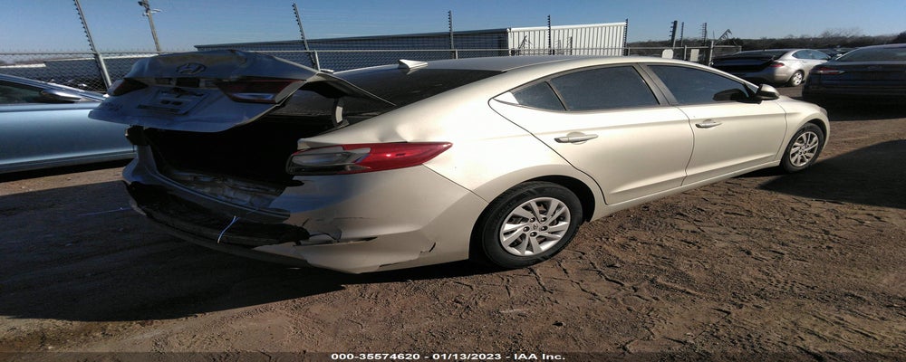 5NPD74LF3HH141244 2017 HYUNDAI ELANTRA photo no. 4
