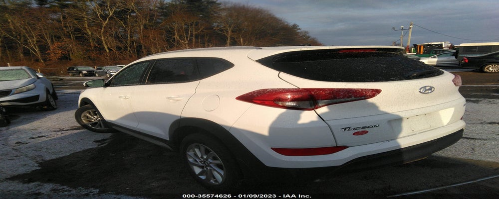KM8J3CA47HU272995 2017 HYUNDAI TUCSON photo no. 3