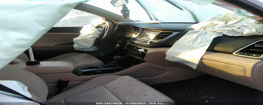 KM8J3CA47HU272995 2017 HYUNDAI TUCSON photo no. 5