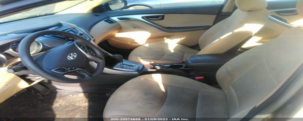 5NPDH4AE0DH318382 2013 HYUNDAI ELANTRA photo no. 5