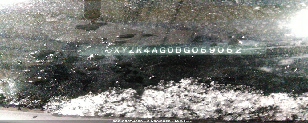 5XYZK4AG0BG069062 2011 HYUNDAI SANTA FE photo no. 9