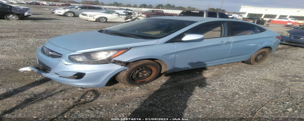 KMHCT4AE2DU275790 2013 HYUNDAI ACCENT photo no. 2
