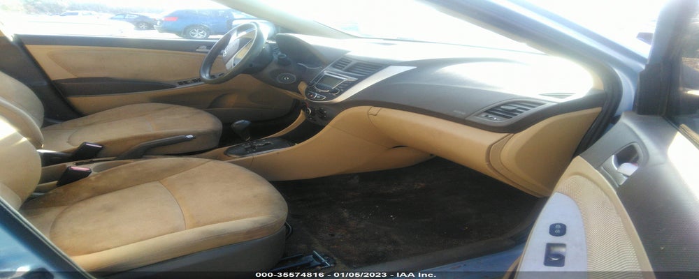 KMHCT4AE2DU275790 2013 HYUNDAI ACCENT photo no. 5