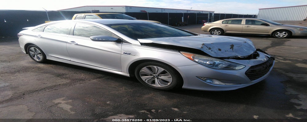 KMHEC4A42FA130947 2015 HYUNDAI SONATA HYBRID photo no. 7
