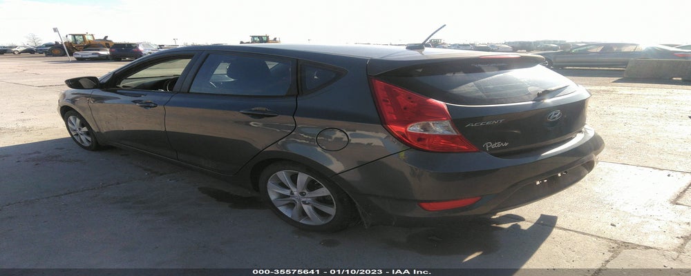KMHCU5AE2DU086754 2013 HYUNDAI ACCENT photo no. 3