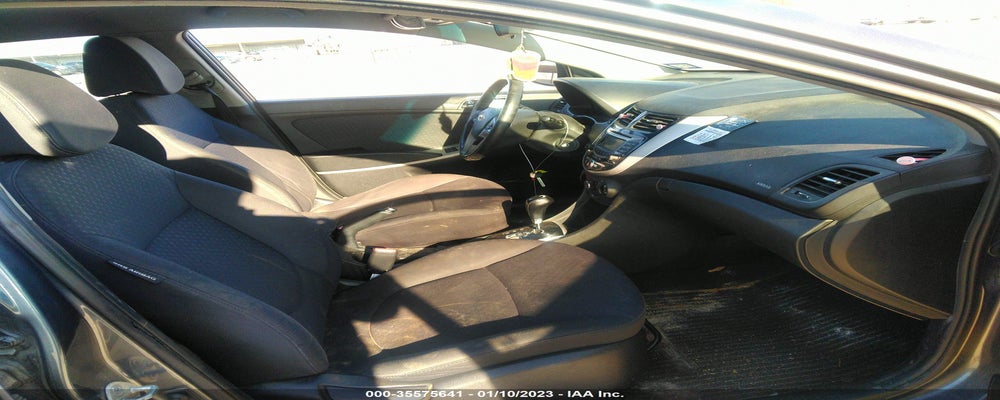 KMHCU5AE2DU086754 2013 HYUNDAI ACCENT photo no. 5