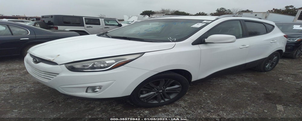 KM8JU3AG5FU084870 2015 HYUNDAI TUCSON photo no. 2
