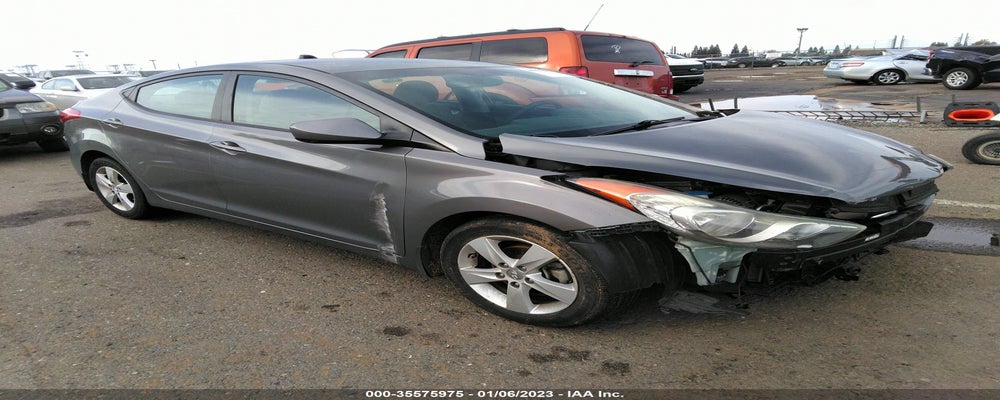 5NPDH4AE2DH415390 2013 HYUNDAI ELANTRA photo no. 1