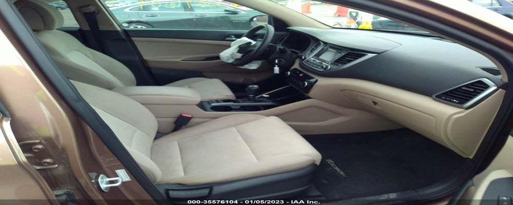 KM8J3CA23GU200477 2016 HYUNDAI TUCSON photo no. 5