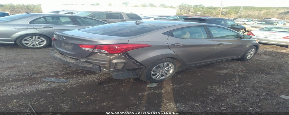 5NPDH4AE8BH014889 2011 HYUNDAI ELANTRA photo no. 4