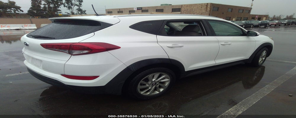 KM8J33A45GU240500 2016 HYUNDAI TUCSON photo no. 4