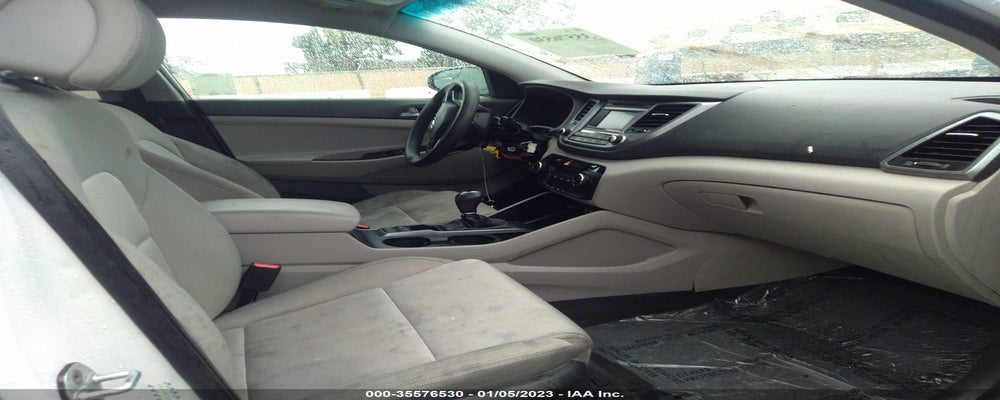 KM8J33A45GU240500 2016 HYUNDAI TUCSON photo no. 5