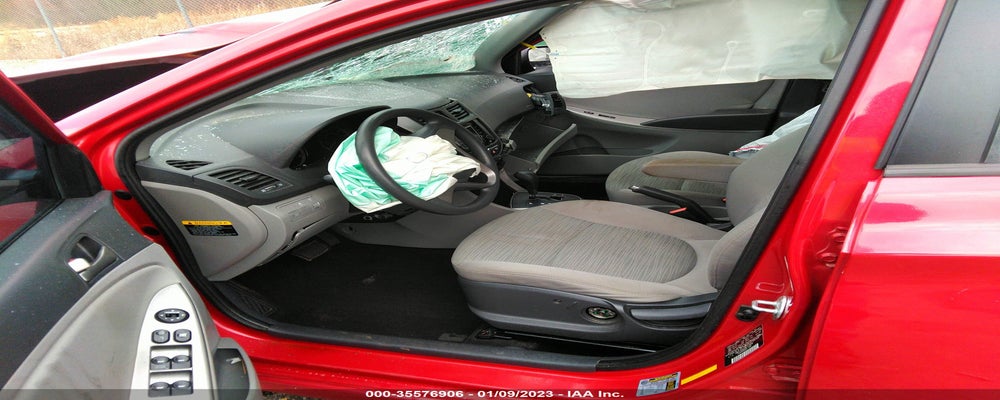 KMHCT4AEXGU018882 2016 HYUNDAI ACCENT photo no. 5