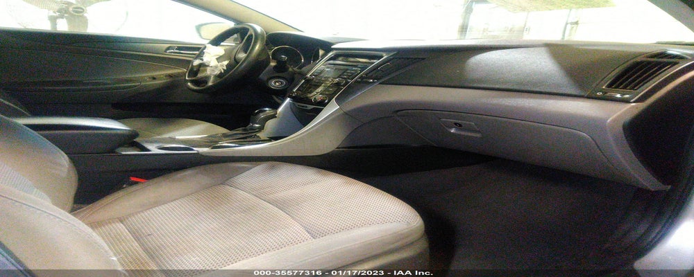 5NPEB4AC9BH240220 2011 HYUNDAI SONATA photo no. 5