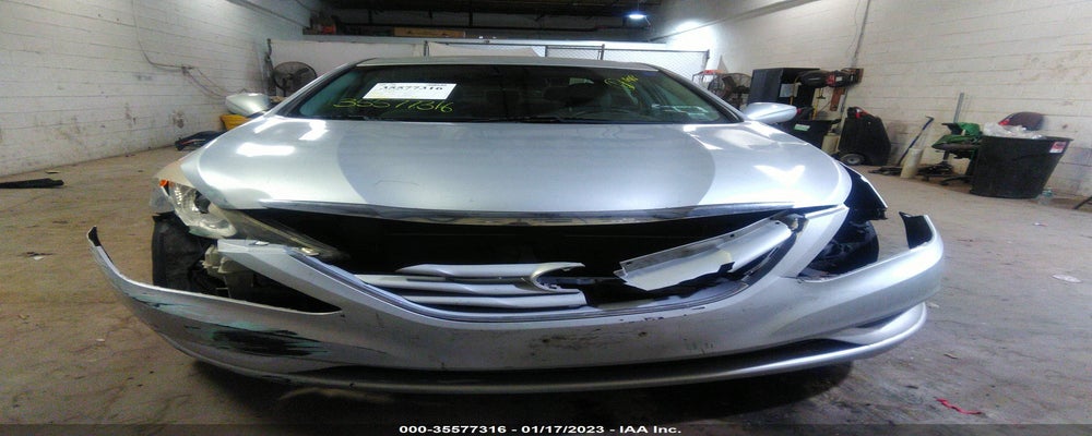 5NPEB4AC9BH240220 2011 HYUNDAI SONATA photo no. 6