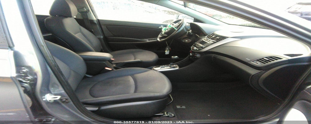 KMHCU5AE4FU211384 2015 HYUNDAI ACCENT photo no. 5