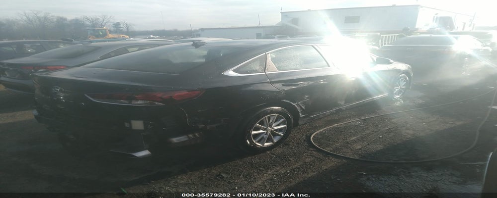 5NPE24AF8JH677151 2018 HYUNDAI SONATA photo no. 4