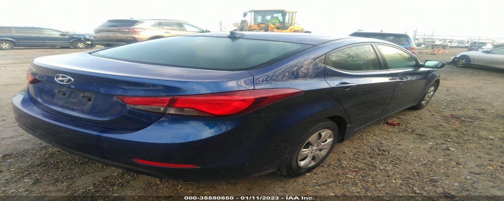 5NPDH4AE4GH745746 2016 HYUNDAI ELANTRA photo no. 4
