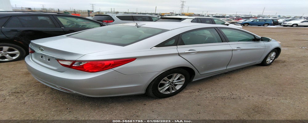 5NPEB4ACXDH605023 2013 HYUNDAI SONATA photo no. 4