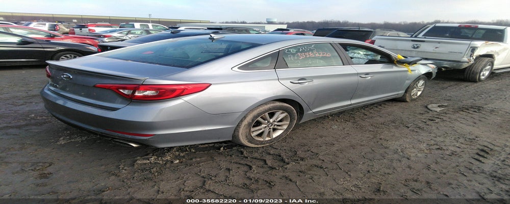 5NPE24AF5GH327422 2016 HYUNDAI SONATA photo no. 4
