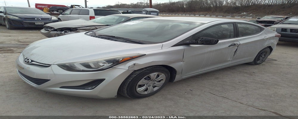 5NPDH4AE5GH680566 2016 HYUNDAI ELANTRA photo no. 2