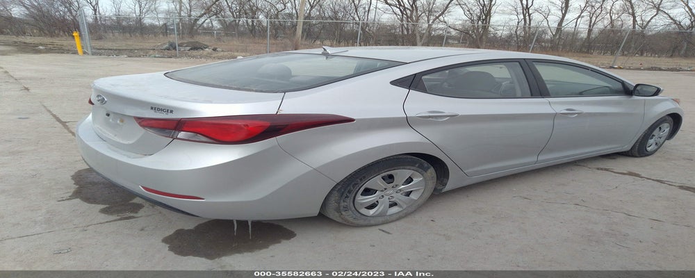 5NPDH4AE5GH680566 2016 HYUNDAI ELANTRA photo no. 4