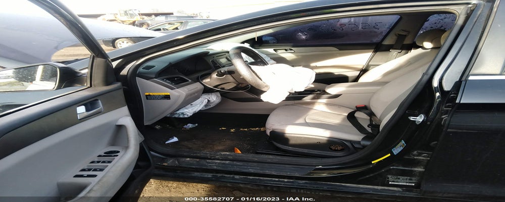 5NPE24AF8FH203725 2015 HYUNDAI SONATA photo no. 5