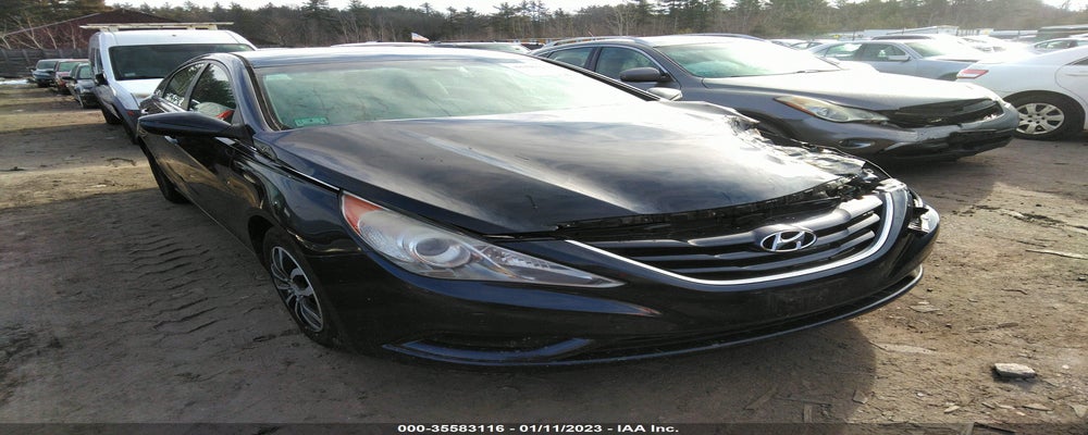 5NPEB4AC2BH015217 2011 HYUNDAI SONATA photo no. 1